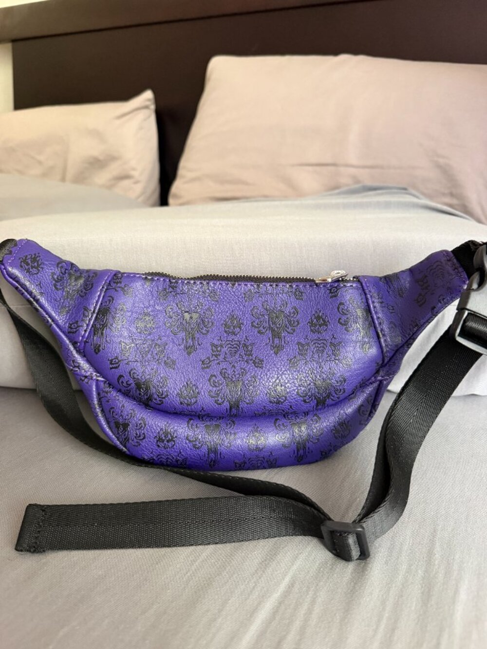 Haunted Mansion Loungefly Fanny Pack - Picture 3 of 7